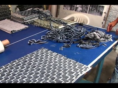 Restos de Jeans das Fábricas de Caruaru são Reciclados pelo Projeto Mulheres de Argila.