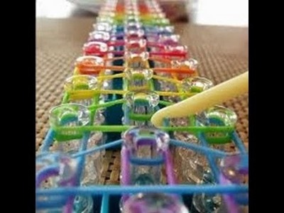Como fazer Pulseira de elastico Rainbow Loom passo a passo