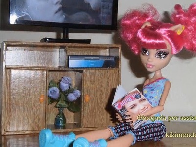 Como fazer um rack estante p.TV para boneca Monster High, Pullip, Barbie e etc
