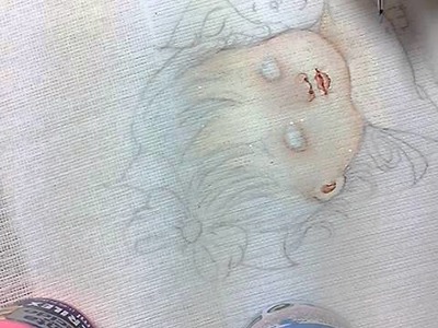 Como pintar rostinho de bebê em fraldas