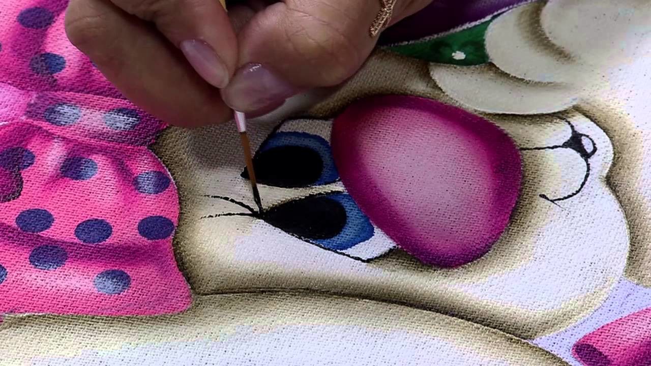 Mulher.com 06.03.2015 Pintura em tecido coelho por Lilinha Silva Parte 2