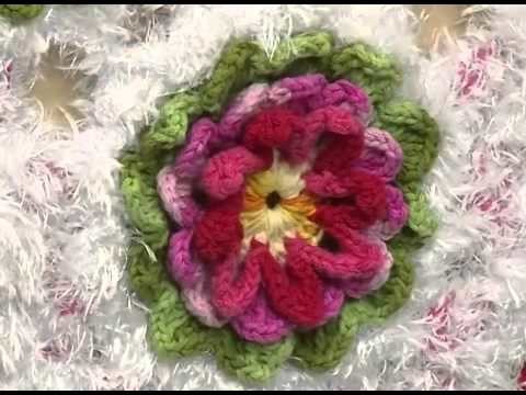 Arte Brasil - Tapete Floral em Crochê - Maria José