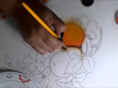 Pintando laranja, sombreando e iluminando.