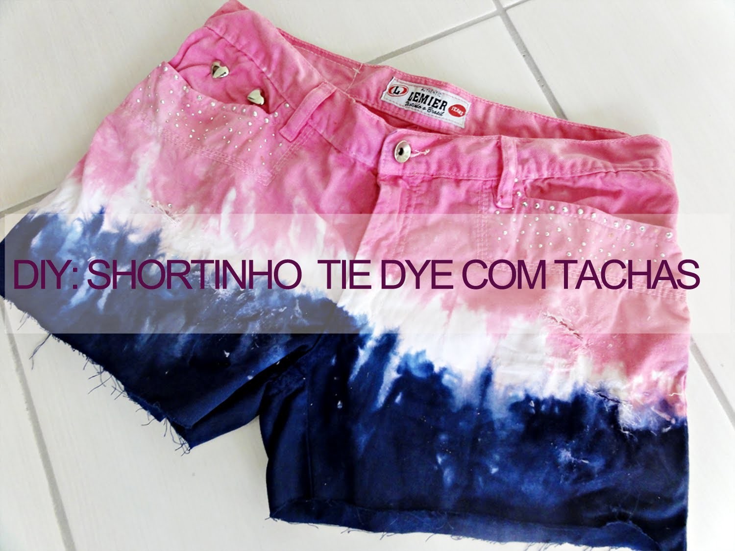 DIY: shortinho tie dye + tachas (tie dye.dip dye studded shorts)