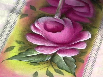 Mulher.com 15.03.2013 Luciano Menezes - Pintura em tecido rosas  parte 2