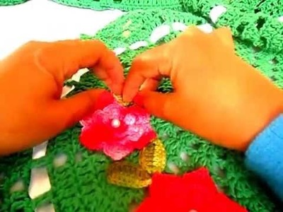 Como aplicar flores e folhas no tapete em crochê