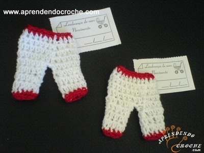 Mini Calça em Crochê - Lembrancinha de Nascimento