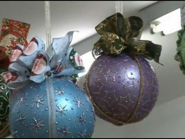 Mensagem de Natal da Iára e bolas natalinas