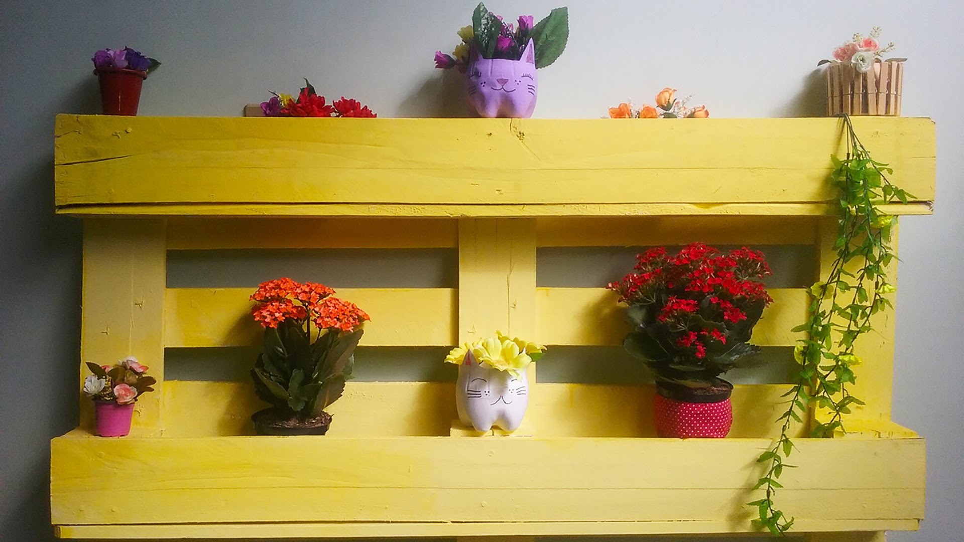 DIY: Móveis feitos com pallets #2 - Floreira