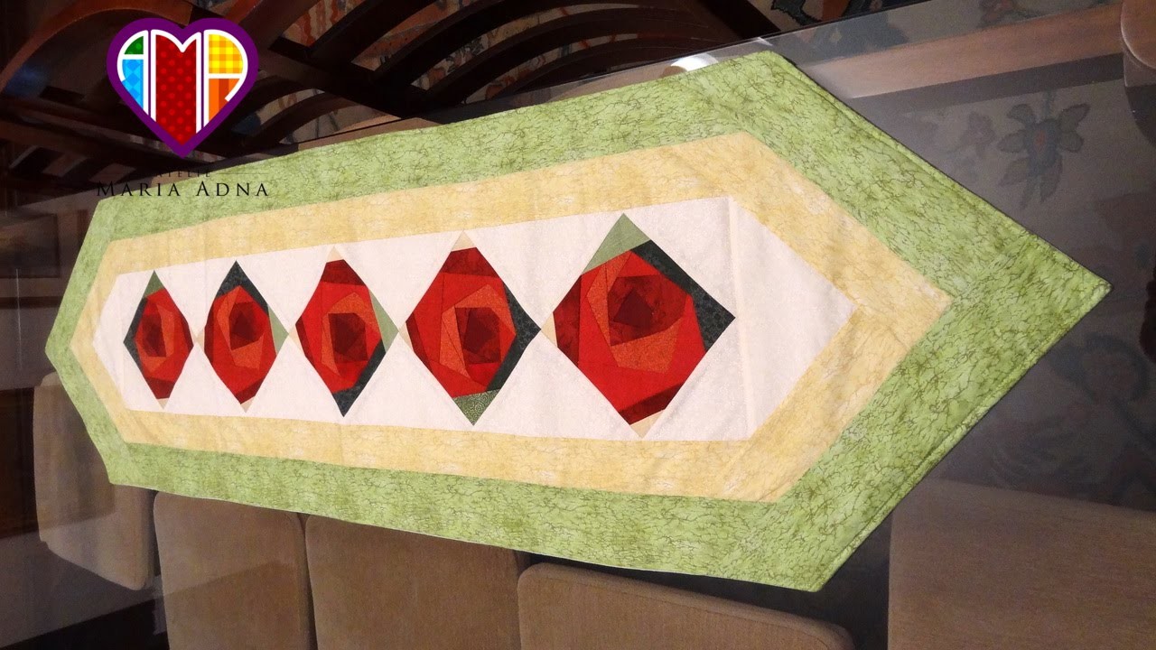 Caminho.trilho de mesa em patchwork Flores II - Maria Adna Ateliê - Cursos e aulas de patchwork