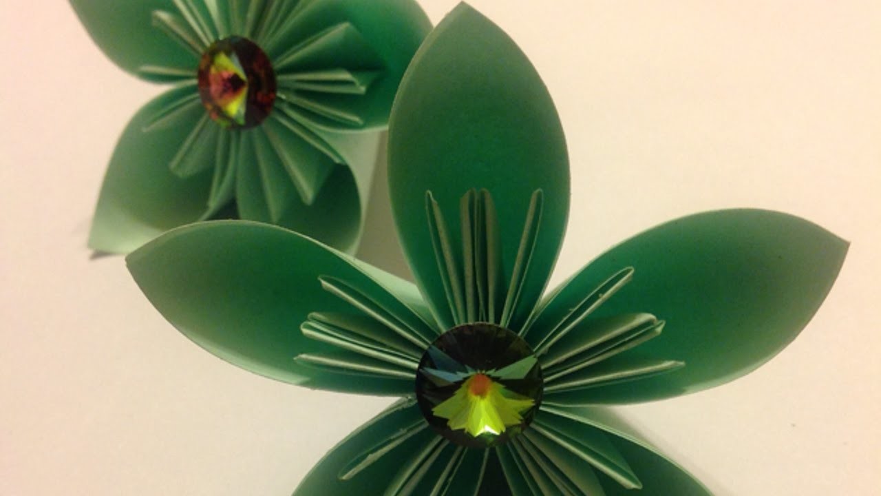 Crie Facilmente Uma Flor de Papel - Faça Você Mesmo Artesanato - Guidecentral