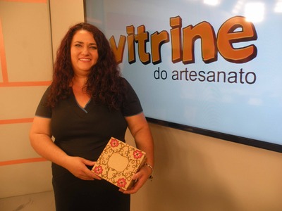 Caixa de Flores com Pirógrafo com Alessandra Palante | Vitrine do Artesanato na TV