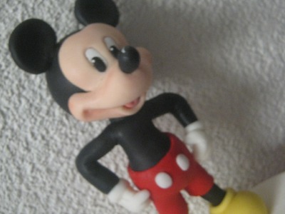 1° Parte Mickey Mouse ( Cake Topper ) Topo do Bolo - Biscuit. Porcelana Fria