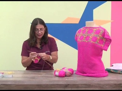 Blusa rosa em quadradinhos de crochê - Cristina Amadaruo