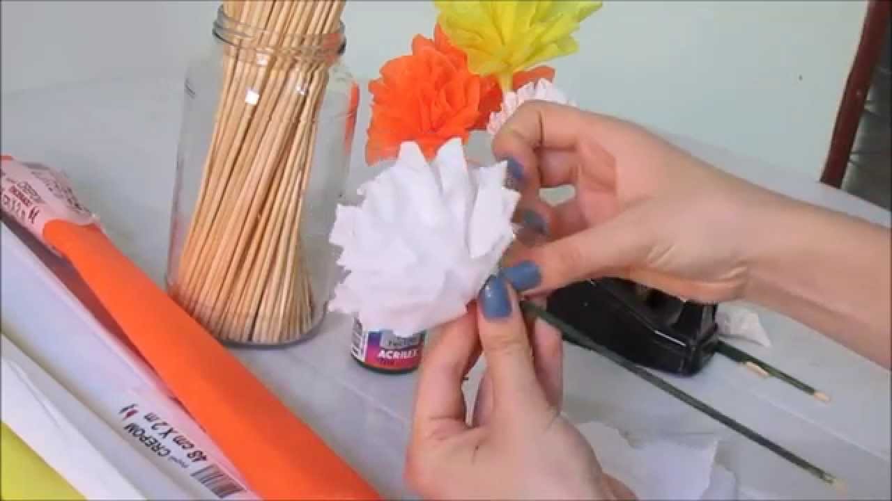 DIY: Como fazer rosa com papel crepom