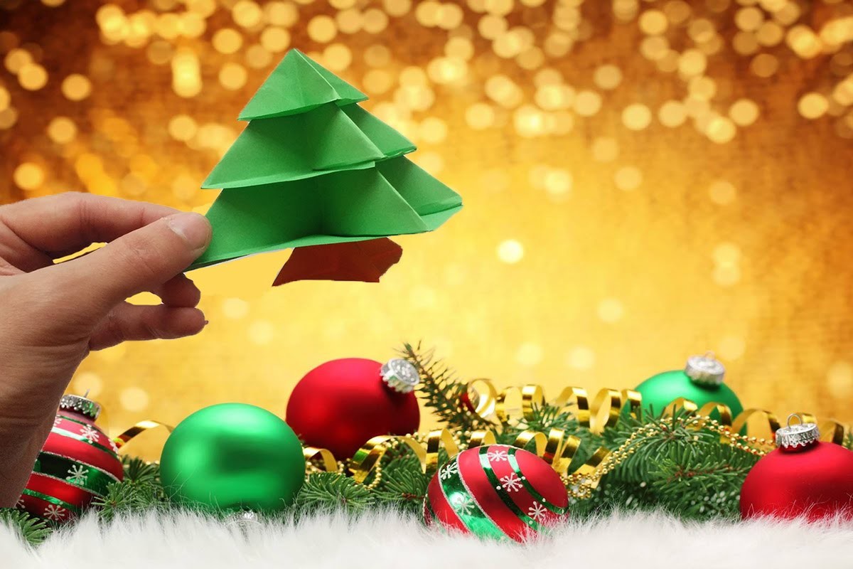 DIY da árvore de Natal de papel - aprender a fazer este Natal artesanais a  partir do
