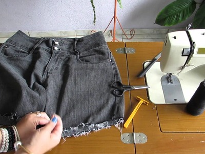 Transformando Calça Jeans em shorts