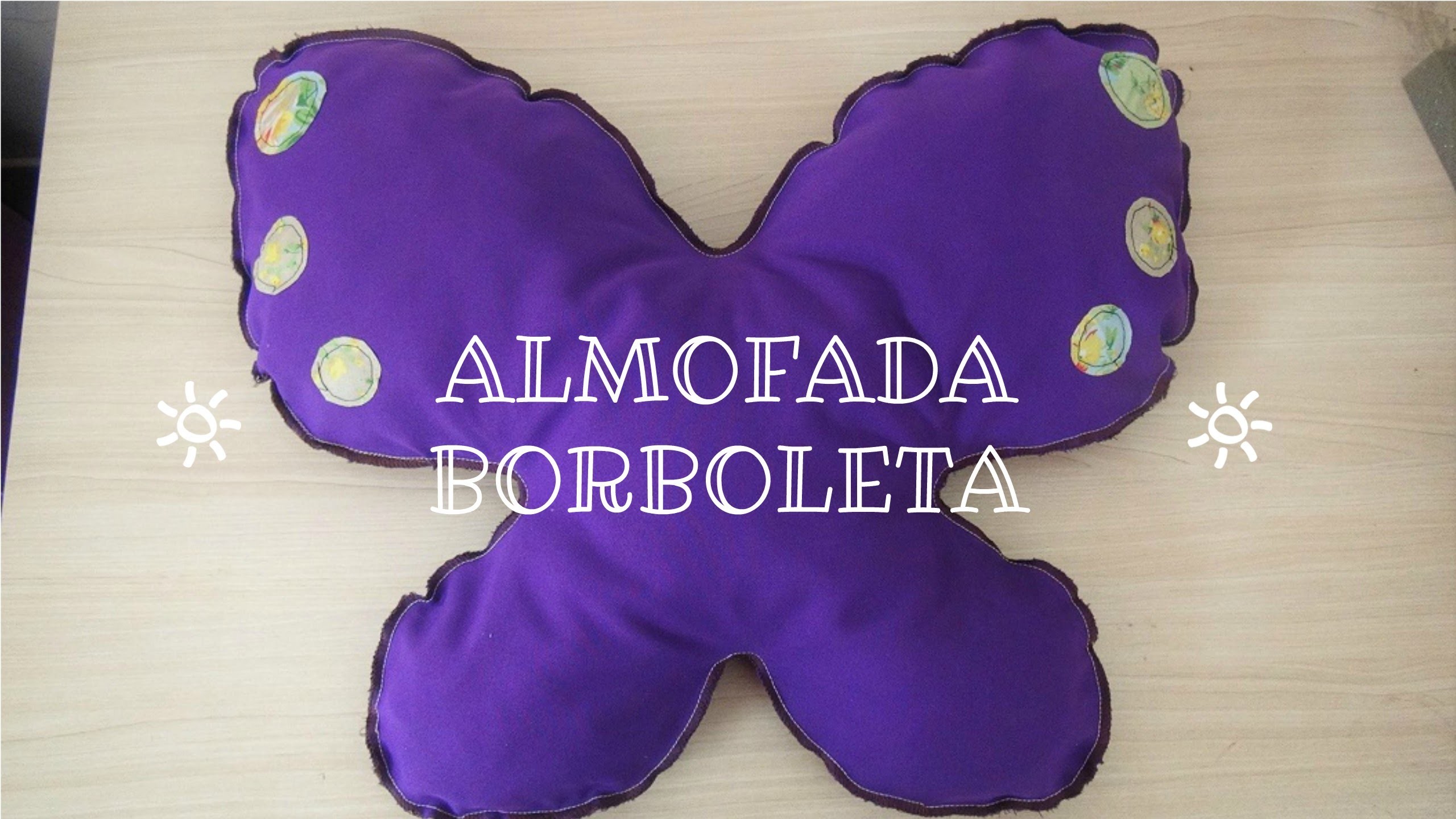 ALMOFADA BORBOLETA