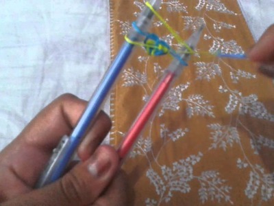 Como fazer pulseira de elastico invertida