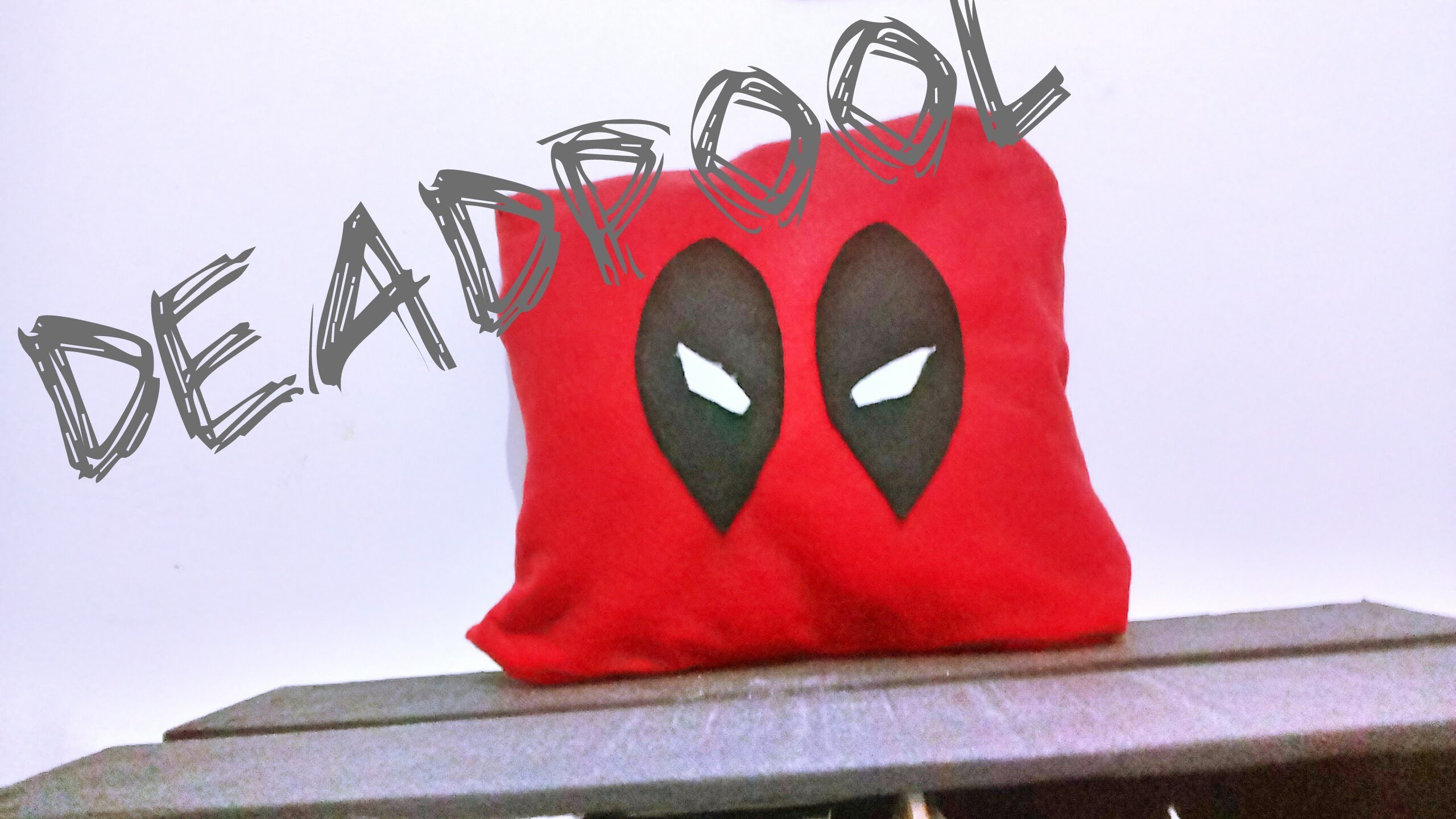 DIY: ALMOFADA - DEADPOOL