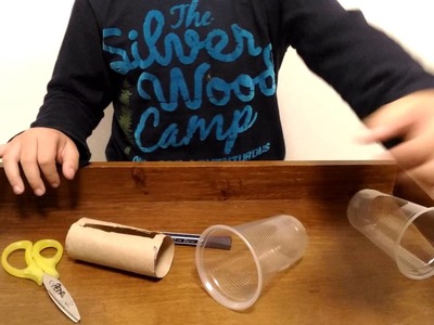 DIY: Amplificador de som com copo descartável e rolo de papel higiênico. FÁCIL E RÁPIDO!