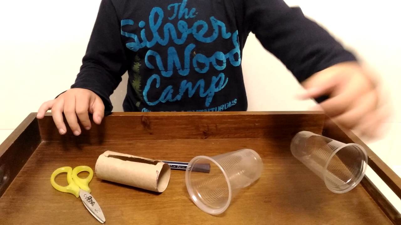 DIY: Amplificador de som com copo descartável e rolo de papel higiênico. FÁCIL E RÁPIDO!