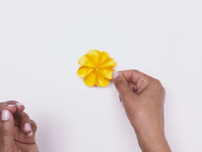 Ajude a espalhar o espírito da primavera com a arte do origami