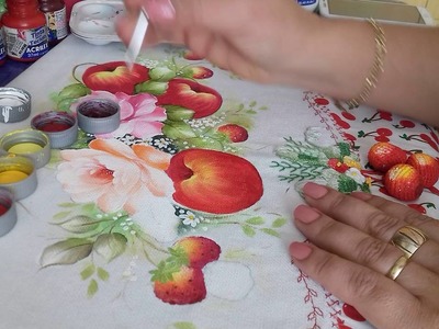 Pintura em tecido. Aprenda pintar maçãs, morangos e folhas.