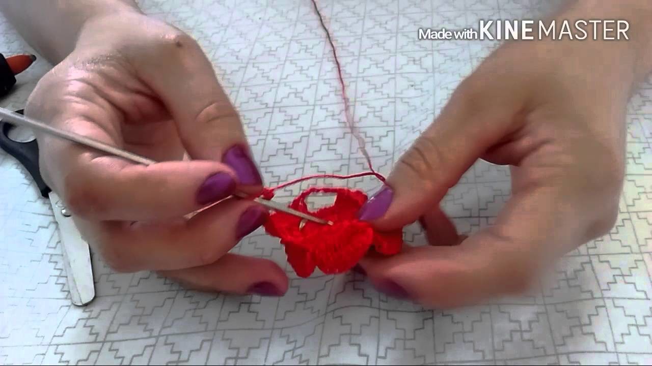 Flor em crochê para aplicação