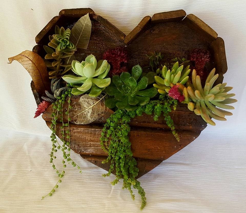DIY, COMO FIZ MEU QUADRO EM FORMA DE CORAÇÃO. (COMO E ECHO MI CUADRO DE CORAZON