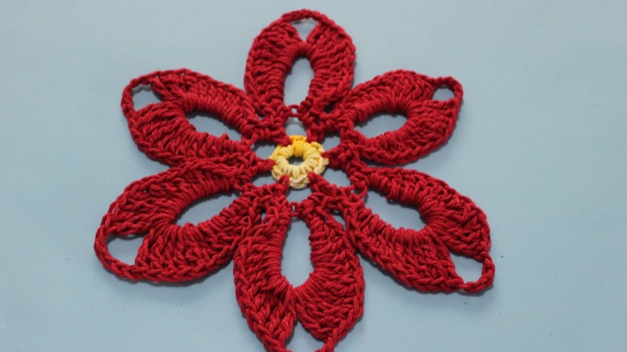 Flor em Crochê Para Decoração de Natal