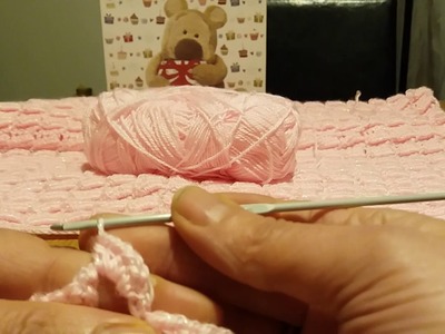 Manta rosa para bebe em croche