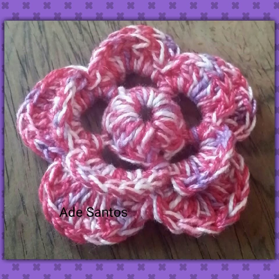 Flor de crochê -modelo 3
