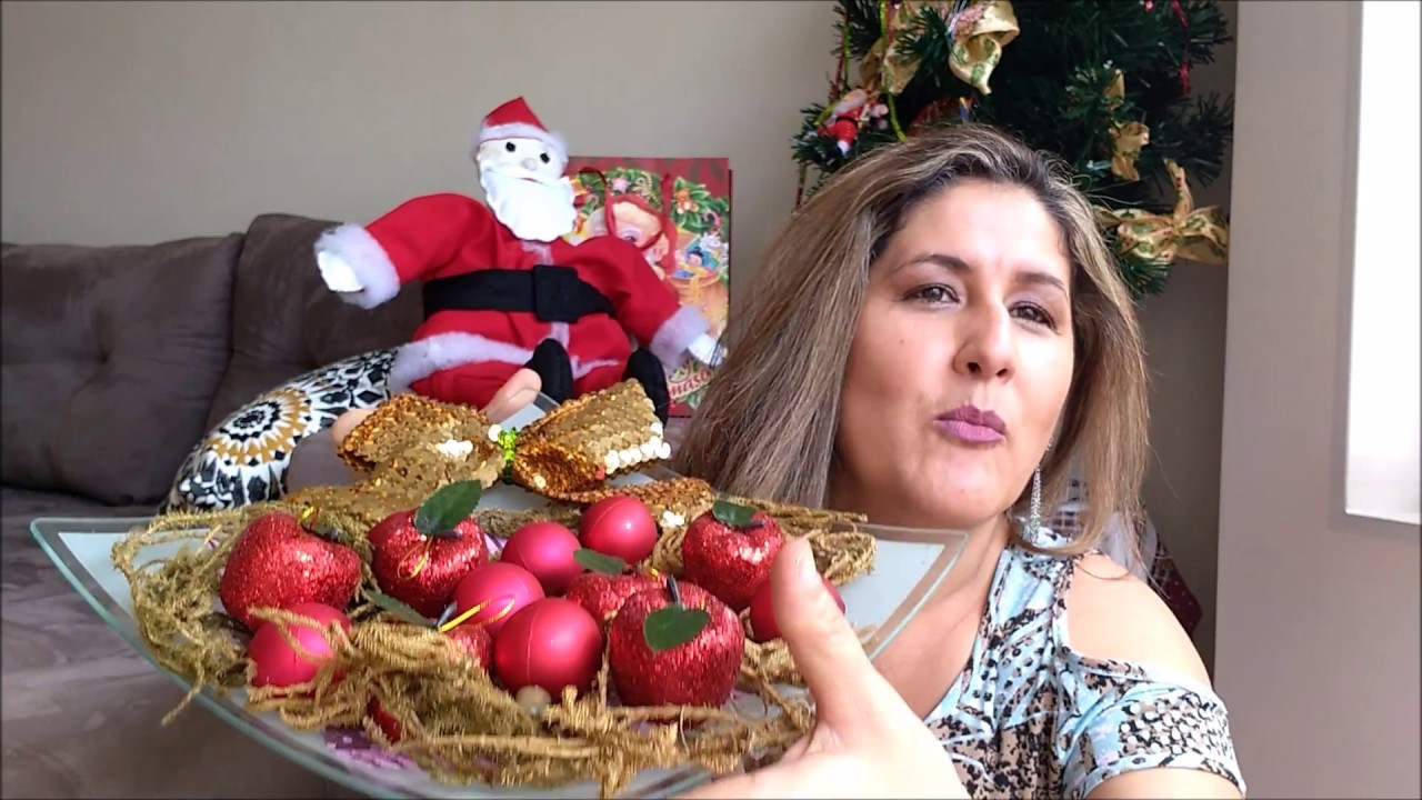 Decoração de Natal feito com materiais um real , ficou lindo vem ver .
