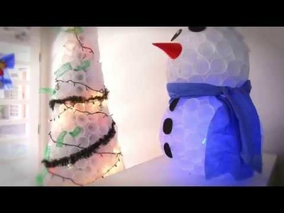 Servidores elaboram decoração natalina sustentável