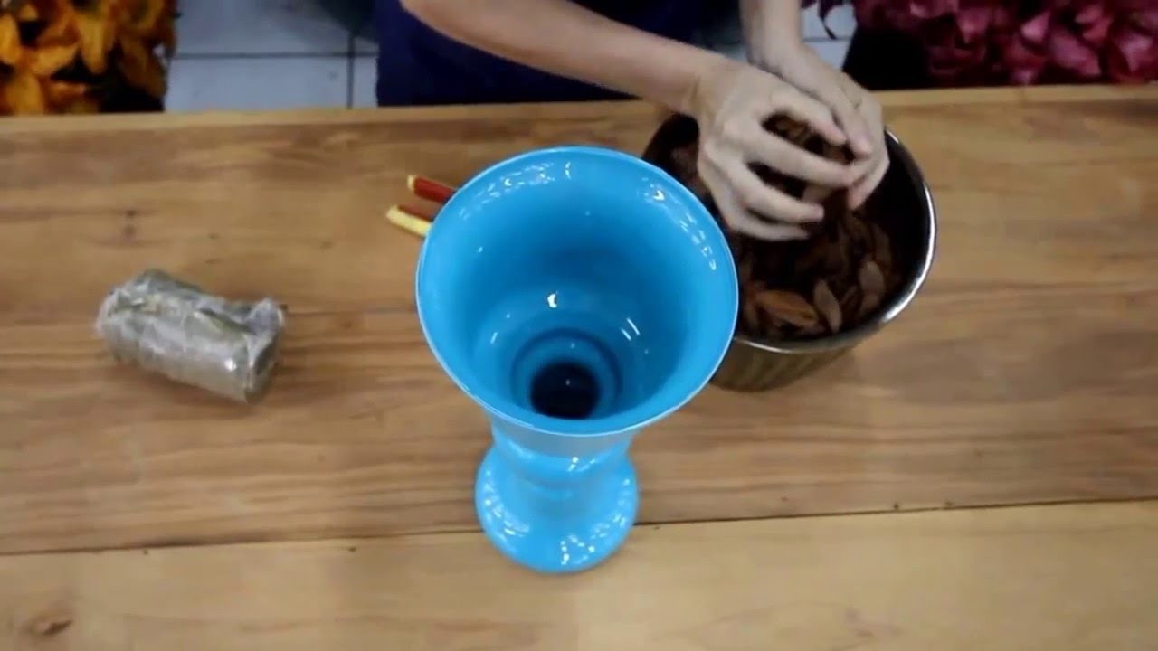 DIY - Aprenda a fazer um lindo vaso decorativo com a Master Flores
