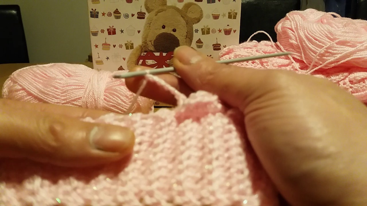 Gorro rosa para bebe 0.3 meses em croche