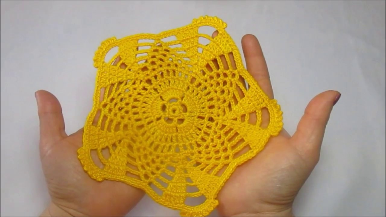 Crochê centrinho abacaxi amarelo