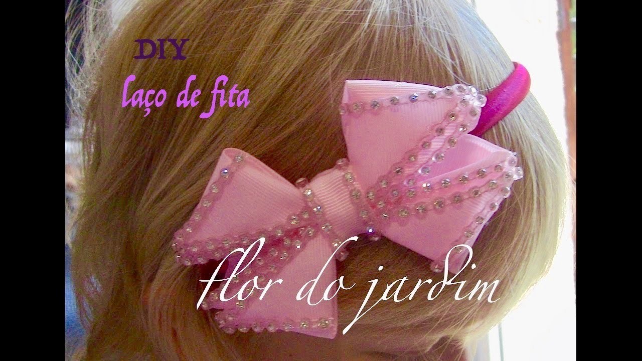 Laço com pontas de fita de gorgurao -DIY - Ribbon bow