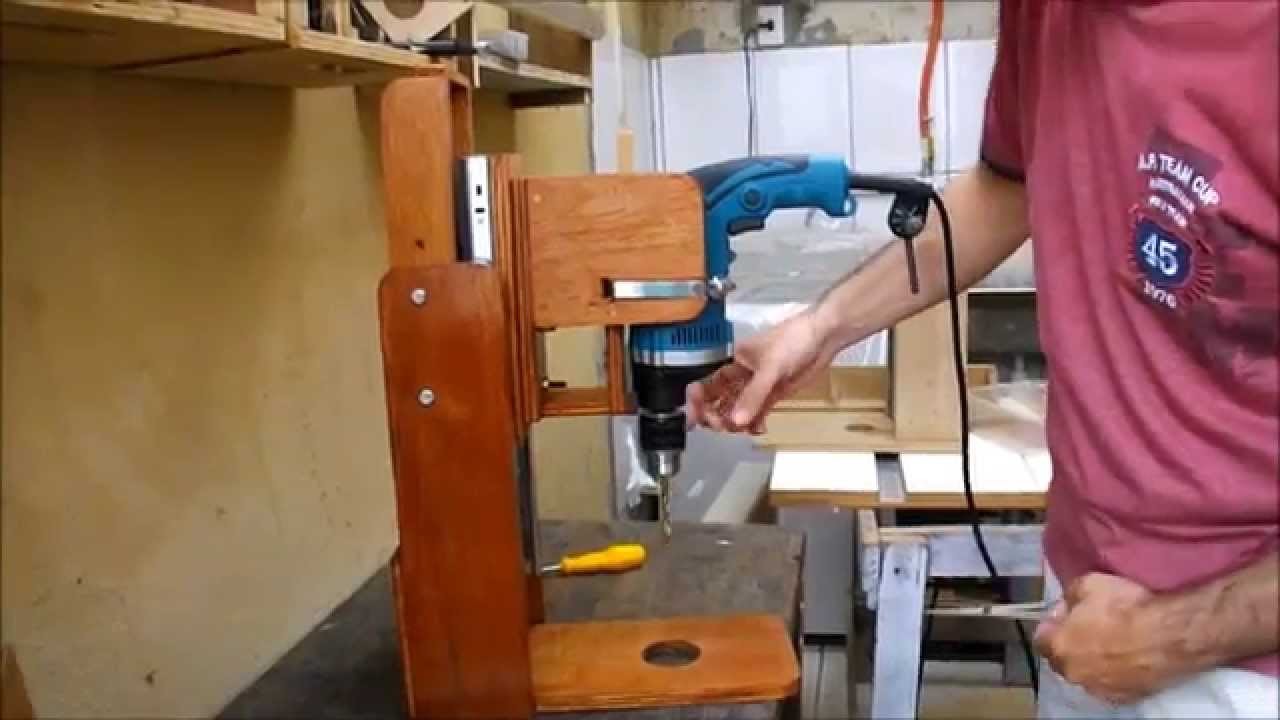 Suporte furadeira com controle de velocidade - homemade drill press with speed control