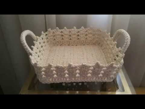 Cestas  em crochê endurecido