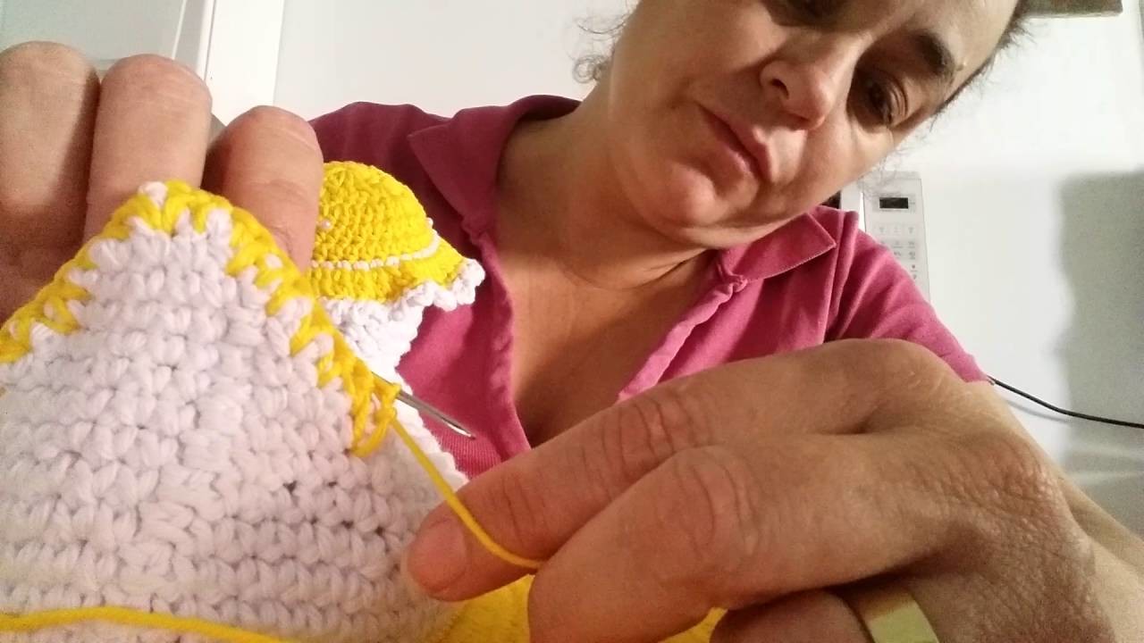 Rabinho  da minha galinha  porta ovos crochê