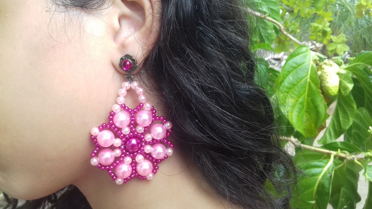 BRINCO FLOR DE PEROLAS