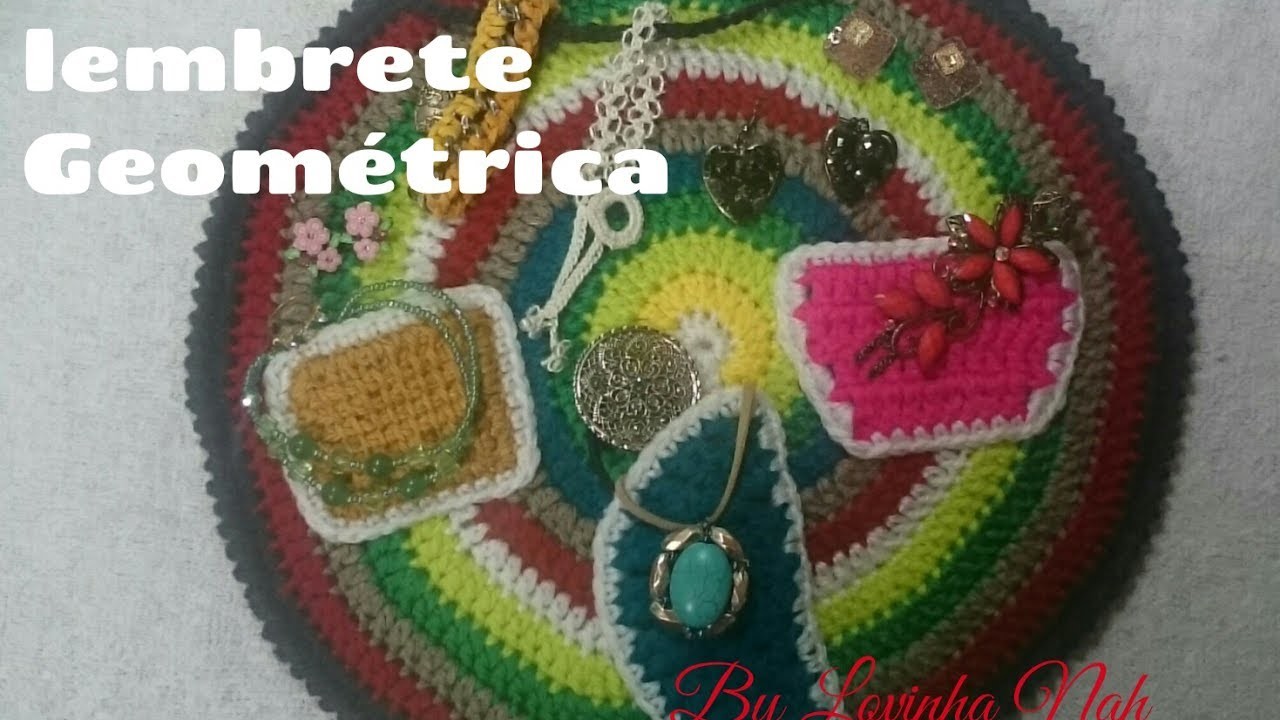 DIY CROCHET PORTA TRECOS OU LEMBRETE GEOMÉTRICO DE PAREDE  MUITO FÁCIL DE FAZER HD