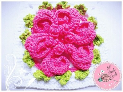 Flor de crochê para aplicação em tapetes por Sil Emídio Crochê square #19