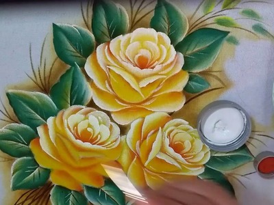 Como pintar rosas amarelas 2 Com Lia ribeiro