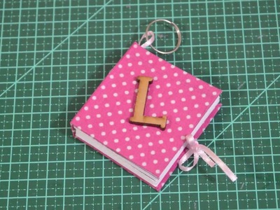 MINI CADERNO EM CHAVEIRO
