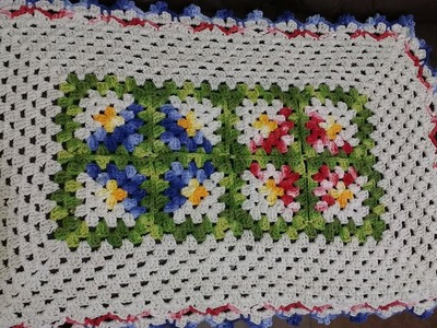 Tapete quadrado square em crochê,muito fácil de fazer ( 1 parte )