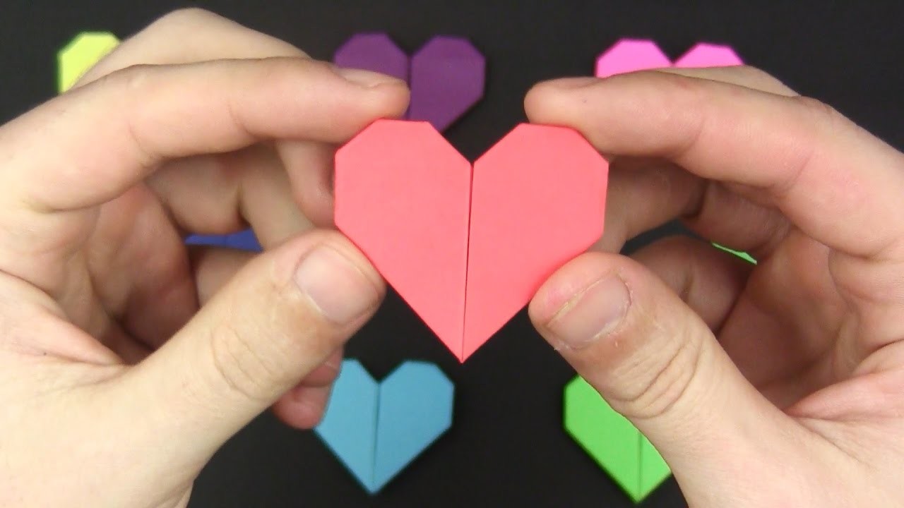 ORIGAMI: CORAZON | Como hacer un corazon de papel de origami en 1 minuto