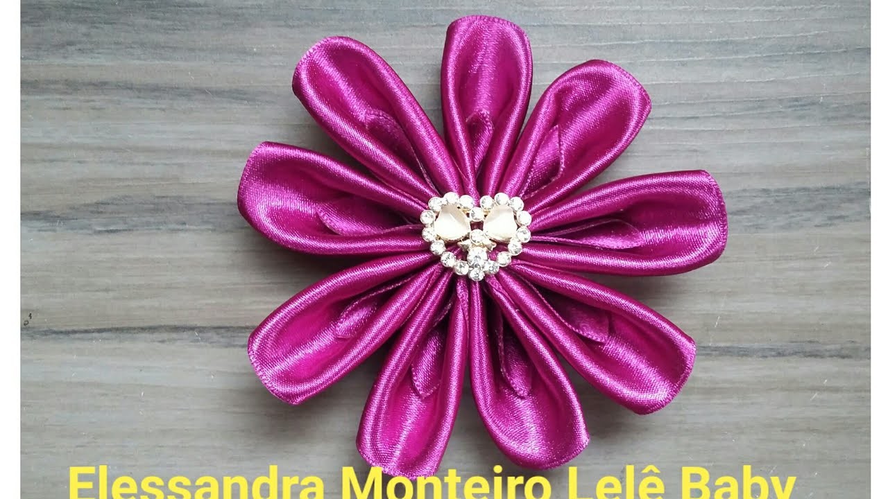 DIY:Flor de Cetim????|Elessandra Monteiro Lelê Baby